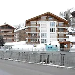 Haus Orta * Zermatt