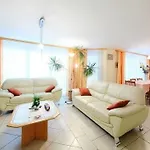 Haus Orta Apartamento