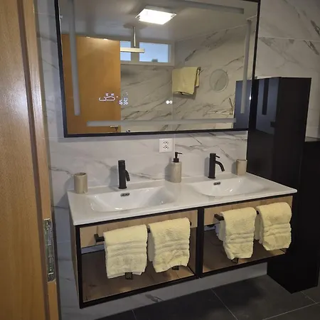 Apartmán Haus Orta *