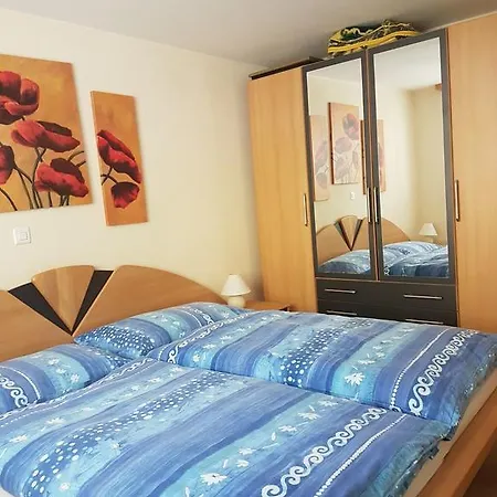 Haus Orta Lägenhet *